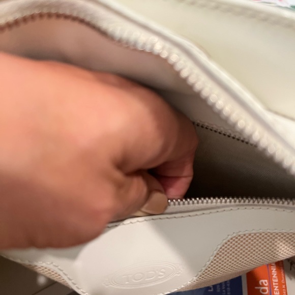 TOD’S - Picture 2 of 7